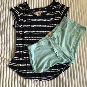 Hollister size Medium